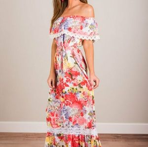 NEW Medium womens Boutique Dress